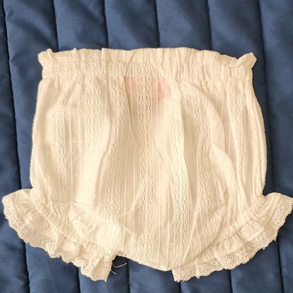 Juicy Couture White Floral Shorts Set - Picture 5 of 6